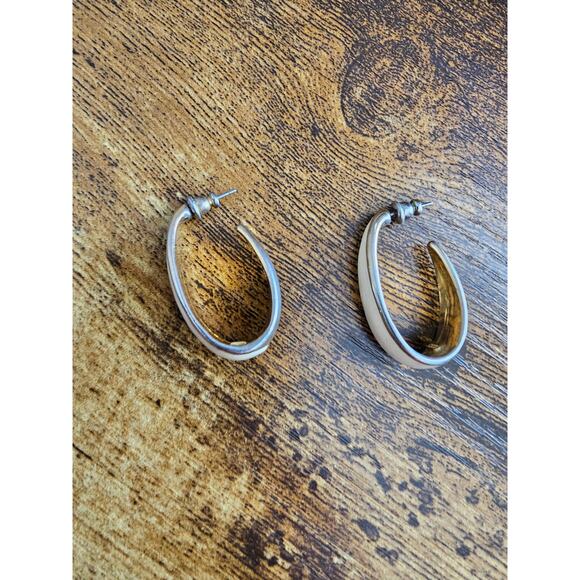 Vintage 1990s Stamped PAOO Teardrop Shape Hoop Earnings Enamel Cream Gold Tone - Picture 2 of 5